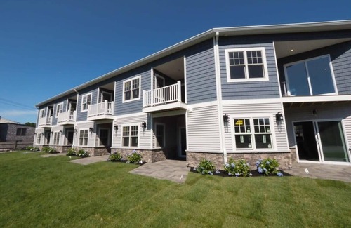 Gloucester Apartment | Long Beach Suites: Ocean Views, Book 2025 Already!