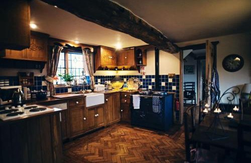 Tenbury Wells House | Long Cover Cottage