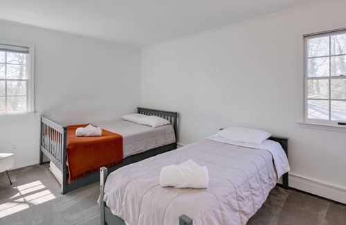 Brookhaven House | Long Island Getaway w/ Pool - Close to Beaches!