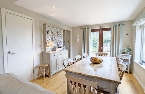 Midhurst House | Long Meadow