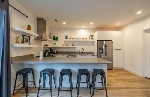 Sugar House House | Long stays|Desk|Garage