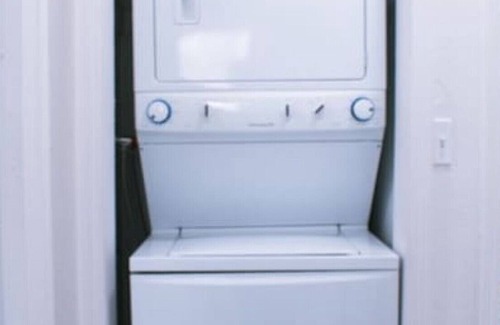 Liberty Wells Apartment | Long Stays Welcome! Bright 2 Bed, has W/D