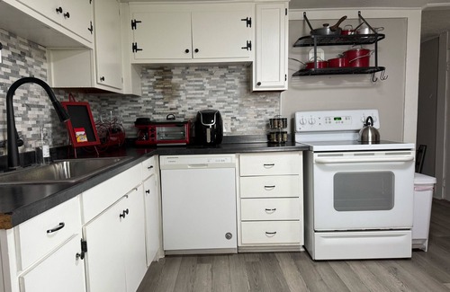 Fountain Square Apartment | Long-Term Comfort Walkable, Quiet, Fully Stocked