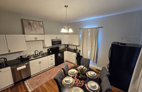 Altavista House | Long Term Rental 28 Day Min 4BR 2 Bathroom House In Charming Altavista, VA