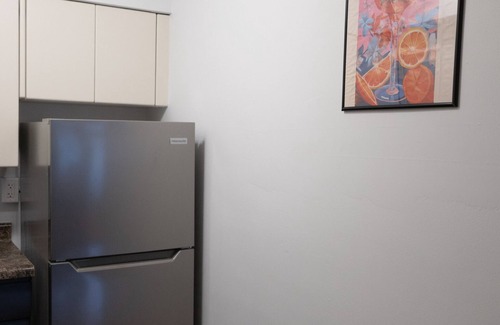 Whittier Apartment | Long term rental in central Minneapolis W/Rental Car