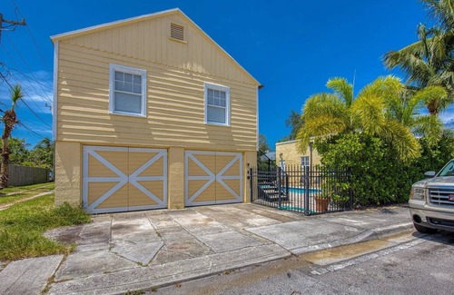 Mango Groves House | Long Term Stay - Charming Lake Worth Beach Home with Heated Salt Water Pool!