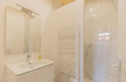 4th Arrondissement Apartment | Longchamp - T2 - 10 min de St Charles