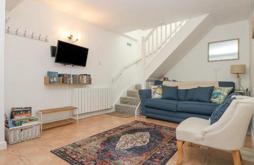 Porthcurno House | Longships