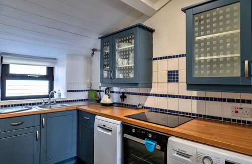 Penzance Cottage | Longships