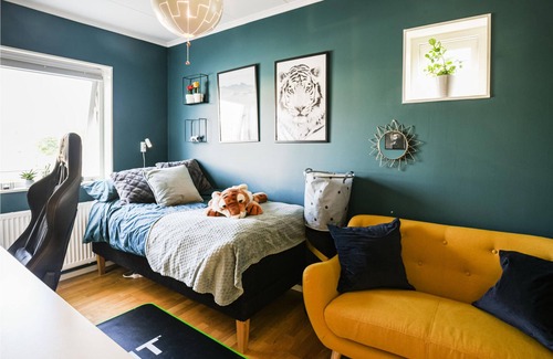 Torslanda House | Look forward to a wonderful vacation in this appealing vacation home with fitness equipment and saun