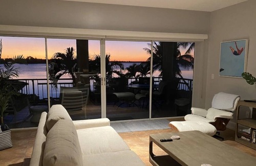 Big Coppitt Key House | Look no further for your slice of Waterfront Paradise!
