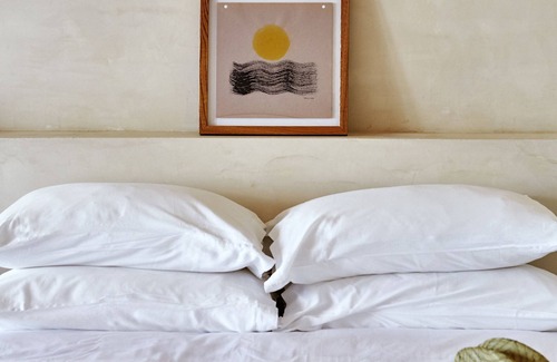 Montauk Hotel | Look No Further! Free Parking & Breakfast, Pool, Minutes to Kirk Park Beach