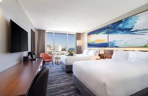 Central Beach Resort | Look No Further 2 Relaxing Units, Ocean View, Outdoor Infinity Pool!