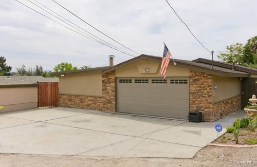 Vista House | Look No Further~ You Have Found Your Family Friendly Home Away From Home!