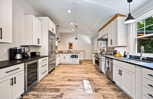 Fish Creek House | Looking for the perfect place for a family gathering or couples get away?