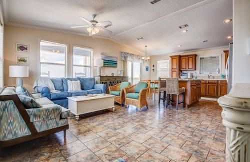 Long Beach Estates House | Lookout On Long Beach: Discover Serenity at Your Private Waterfront Sanctuary, Amazing Sunset Views!