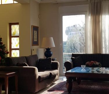 Trikala Apartment | Lora's house