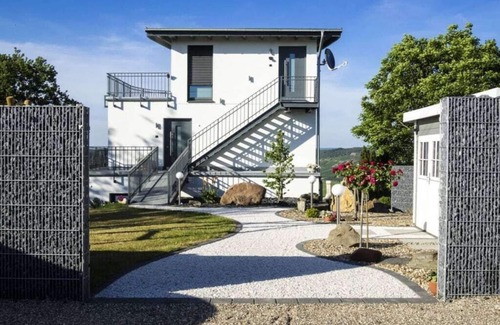 Piesport House | Loreleyblick (OG) im Weitblick