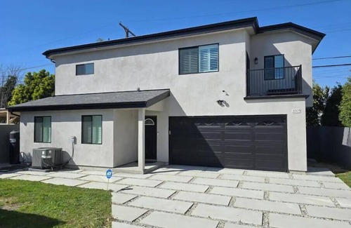 Park Mesa Heights House | Los Angeles Home 2 miles from SoFi Stadium