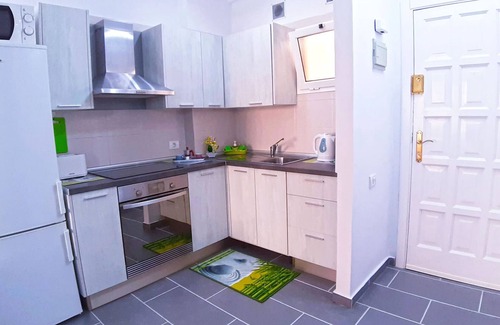 Los Cristianos Apartment | Los Cristianos, new beautiful apartment, suitable for disabled, free wi-fi