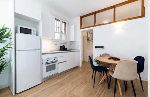 San Pedro Apartment | LOS HERMANOS DEL MENTIDERO BAJO