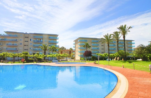 La Pineda Apartment | LOS JUNCOS 2