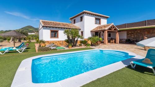 Antequera House | Los Menhires by Ruralidays