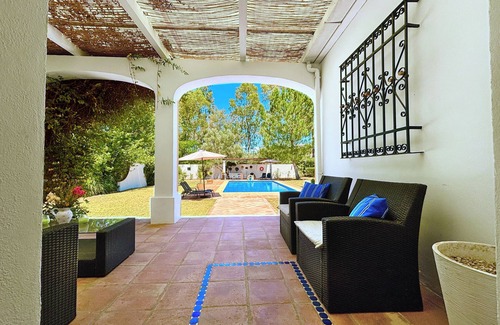 Ronda Villa | Los Olivos - Luxury 3 Bed Villa & Pool near Ronda near Majestic Town of Ronda