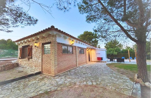 Costa Dorada House | Los Pinos, charming house near the sea