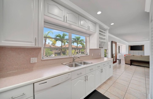 Coral Ridge Apartment | Los Sueños Resort & Marina, Unit 6, Ft. Lauderdale