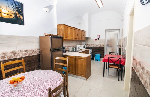 Fuseta House | Lost Bread -AL (Official Local Accommodation)
