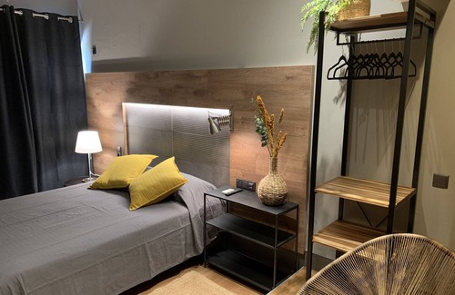 Patroves House | Lost & Found - Guesthouse & Suites
