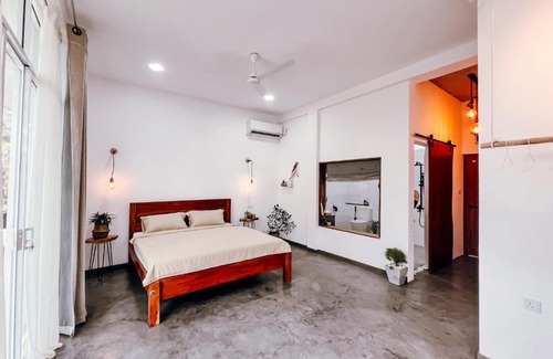 Thiranagama Apartment | Lost in Paradise