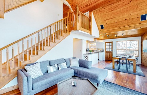 Bentonville - Fayetteville House | Lost Rock