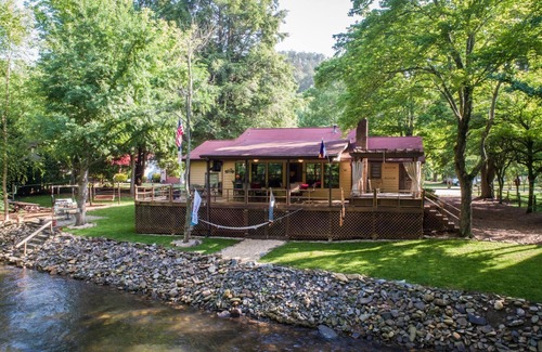 Helen Cabin | Lost Soles of the River | Romantic Riverside Retreat in Helen