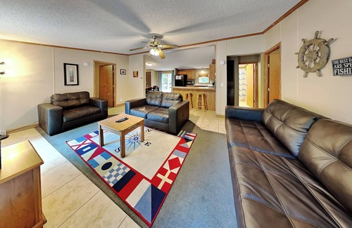 Put-in-Bay Cabin | Lots of Room to Spread Out in this 3 BR Vacation Home at the Island Club IC80