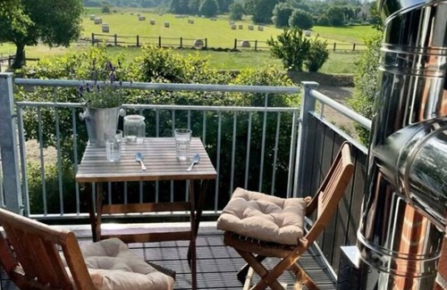 Grellsbull Apartment | Lotti at the Julshof