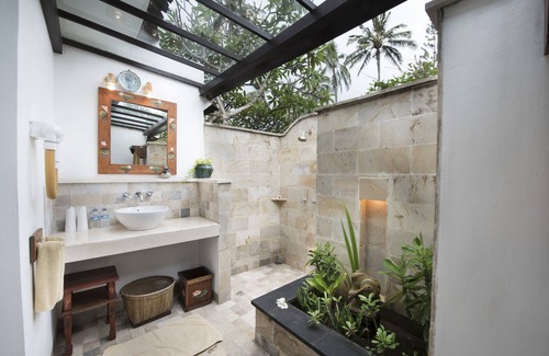 Candi Dasa Resort | Lotus Bungalows