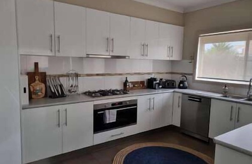 Point Lonsdale House | LOTUS House