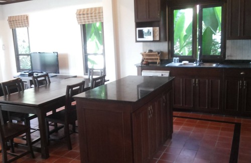 Ko Chang Villa | Lotus Villa beachfront villa with private pool in a small quiet community