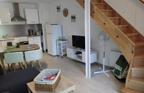 Velleron Apartment | Lou Mas D'aimé au Calme Proche du Centre