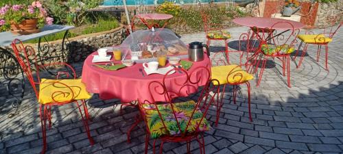 Figanieres Bed & Breakfast | Lou Viei Jas