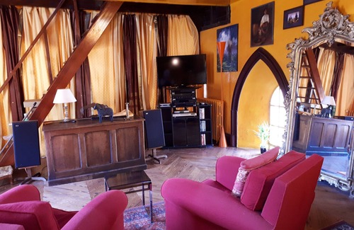 Saint-Igneuc Apartment | Loue Loft Atypique à 5 mn de la Plage Dinard