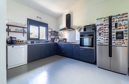 Saint-Paul Villa | Loue Maison Avec Piscine et vue mer à 15 min des Plus Belles Plages de L'ouest