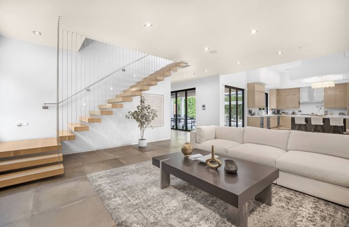 Encino House | Louise Modern - Luxury Smart Estate in Encino w/Pool, Gym & Spa