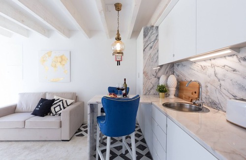 Centro / Baixa Villa | Loureiro Villas - J