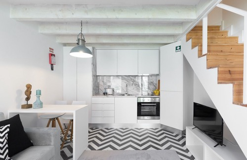 Centro / Baixa Villa | Loureriro Villas - K