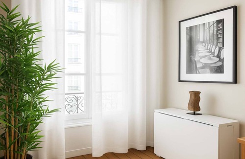 Quartier Sainte-Avoye Apartment | Louvre museum - Apartment for 4 with lift