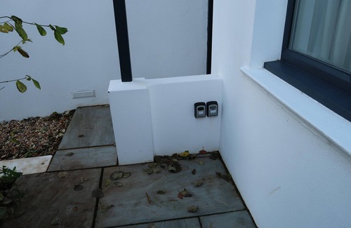 Lancing House | Lovable Lancing with Garden & Parking
