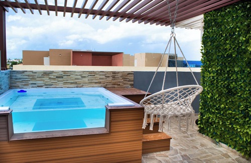 Santiago de los Caballeros House | Lovely 3-bedroom building in Santiago with fitness room, WiFi, AC